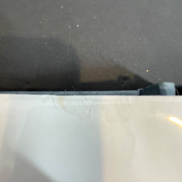 20 Page Uptown Collection Leather Scrapbook Album With Acid-Free 8x8 Pages & Pho - Picture 6 of 8